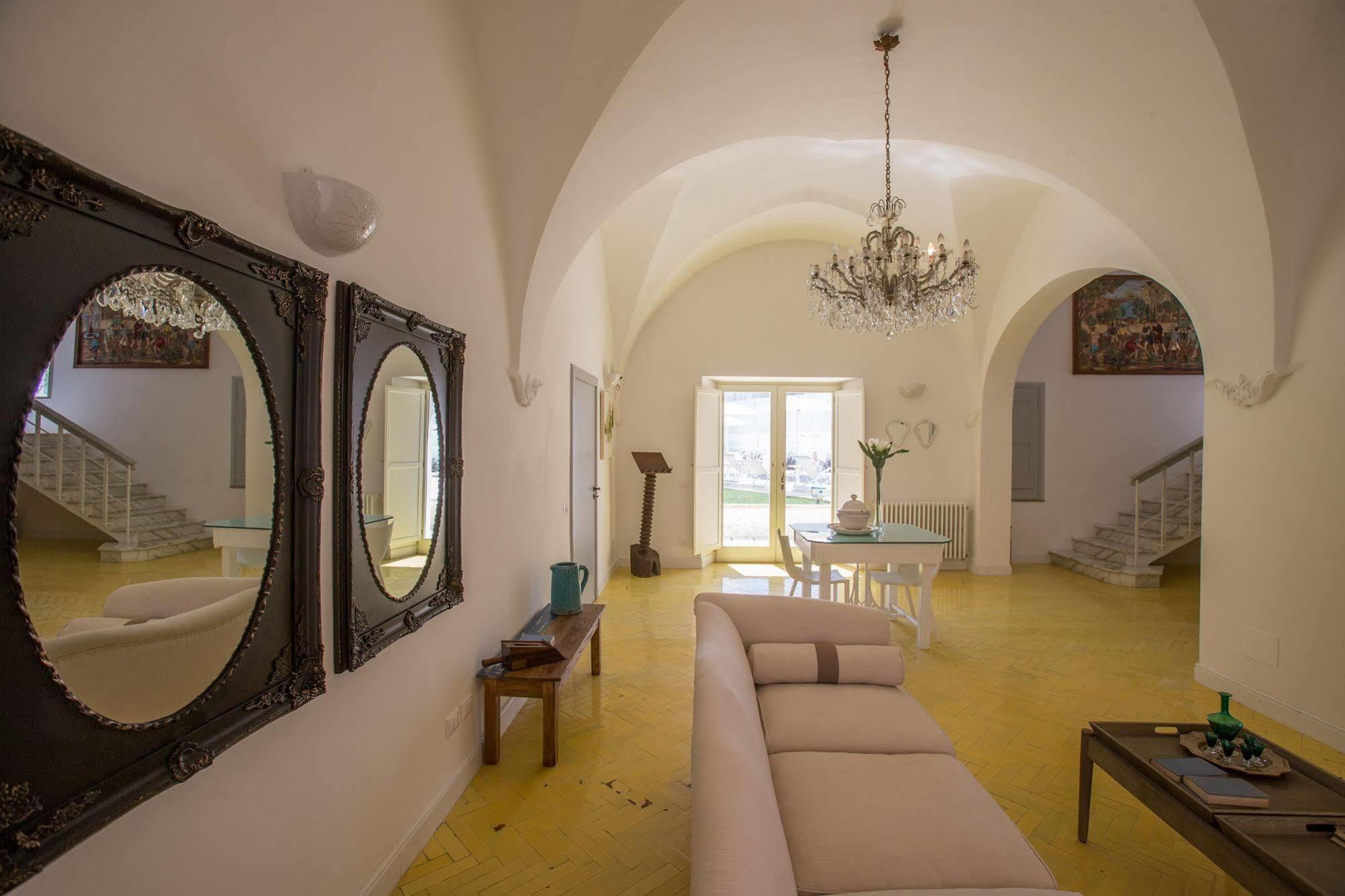 Bed and Breakfast Li Pappi Antico Casale Galatina Exterior foto