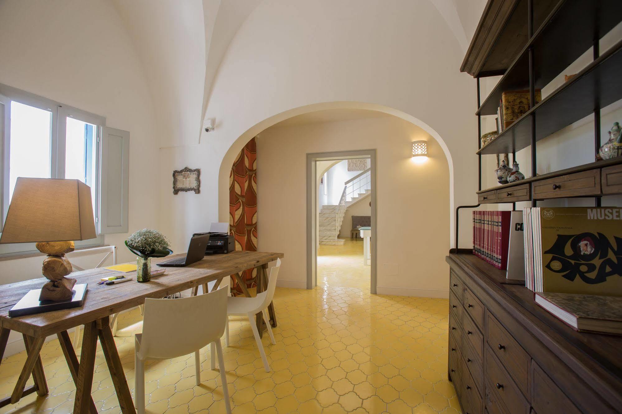 Bed and Breakfast Li Pappi Antico Casale Galatina Exterior foto