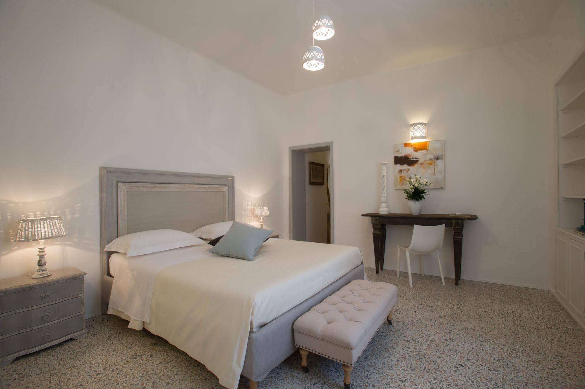 Bed and Breakfast Li Pappi Antico Casale Galatina Exterior foto